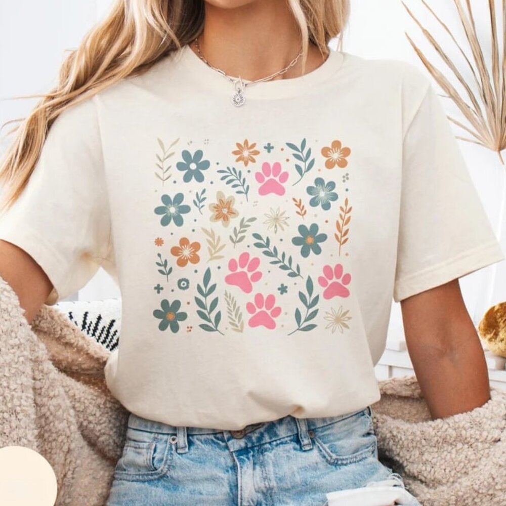Graphic Paw Shirt, Pet Lover Gift Tee, Cute Plant Paw Shirt